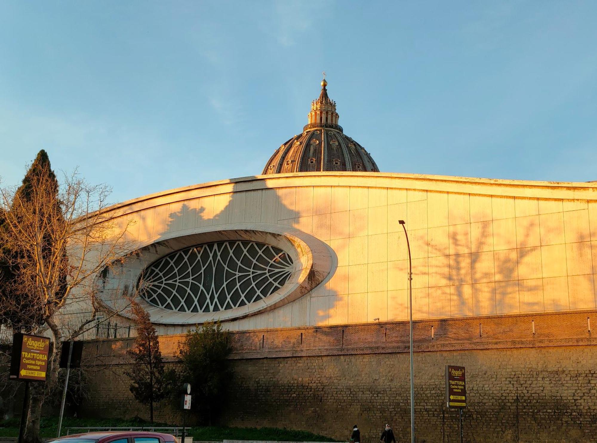 Beplace Holy See 로마 외부 사진